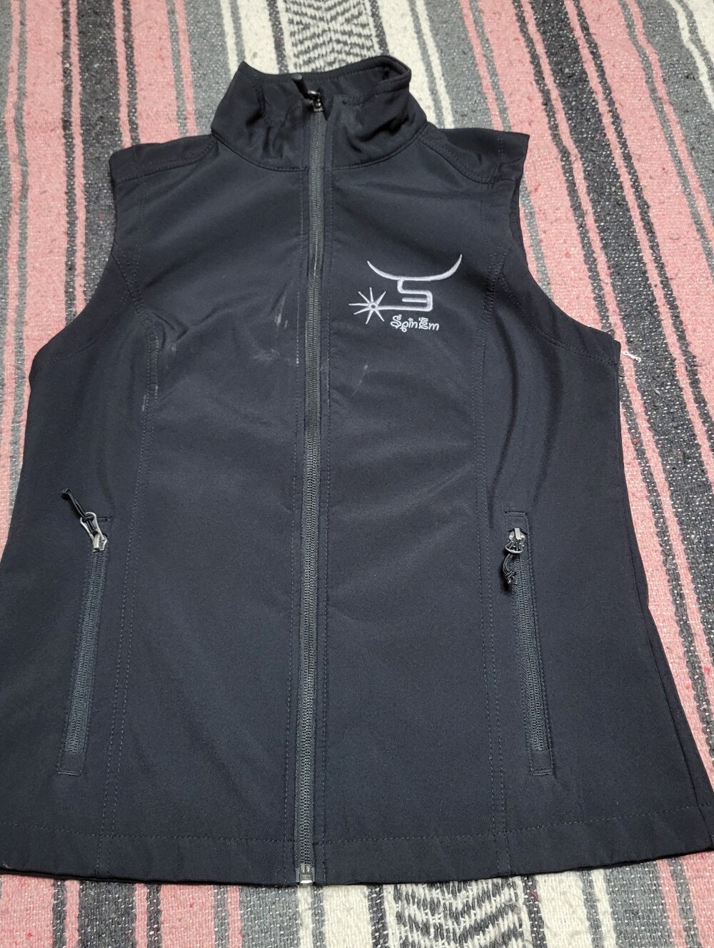 spin em rodeo co softshell vest